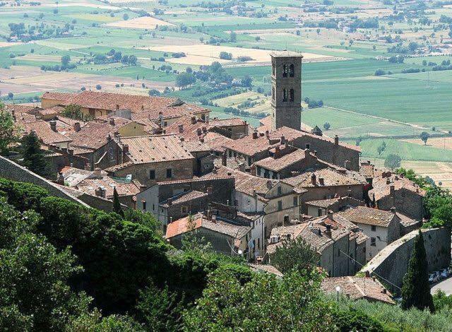 La Casina Nel Vicolo Villa Cortona Buitenkant foto